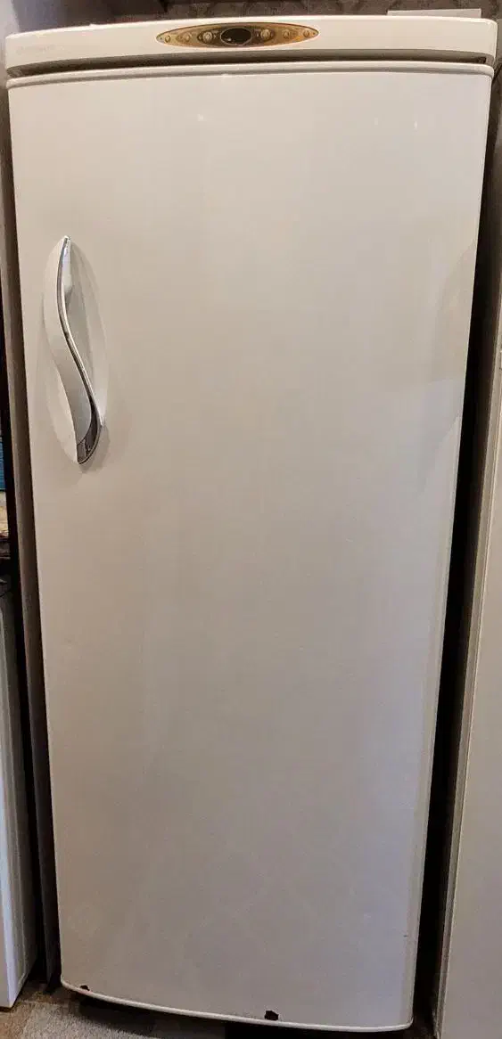 یخچال امرسان ۱۰/۰۰۰/۰۰۰میلیون تومان|یخچال و فریزر|صحنه, |دیوار