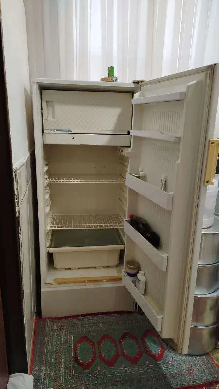 یخچال قدیمی تا حالا تعمیر نشده است|یخچال و فریزر|قم, محمد آباد|دیوار