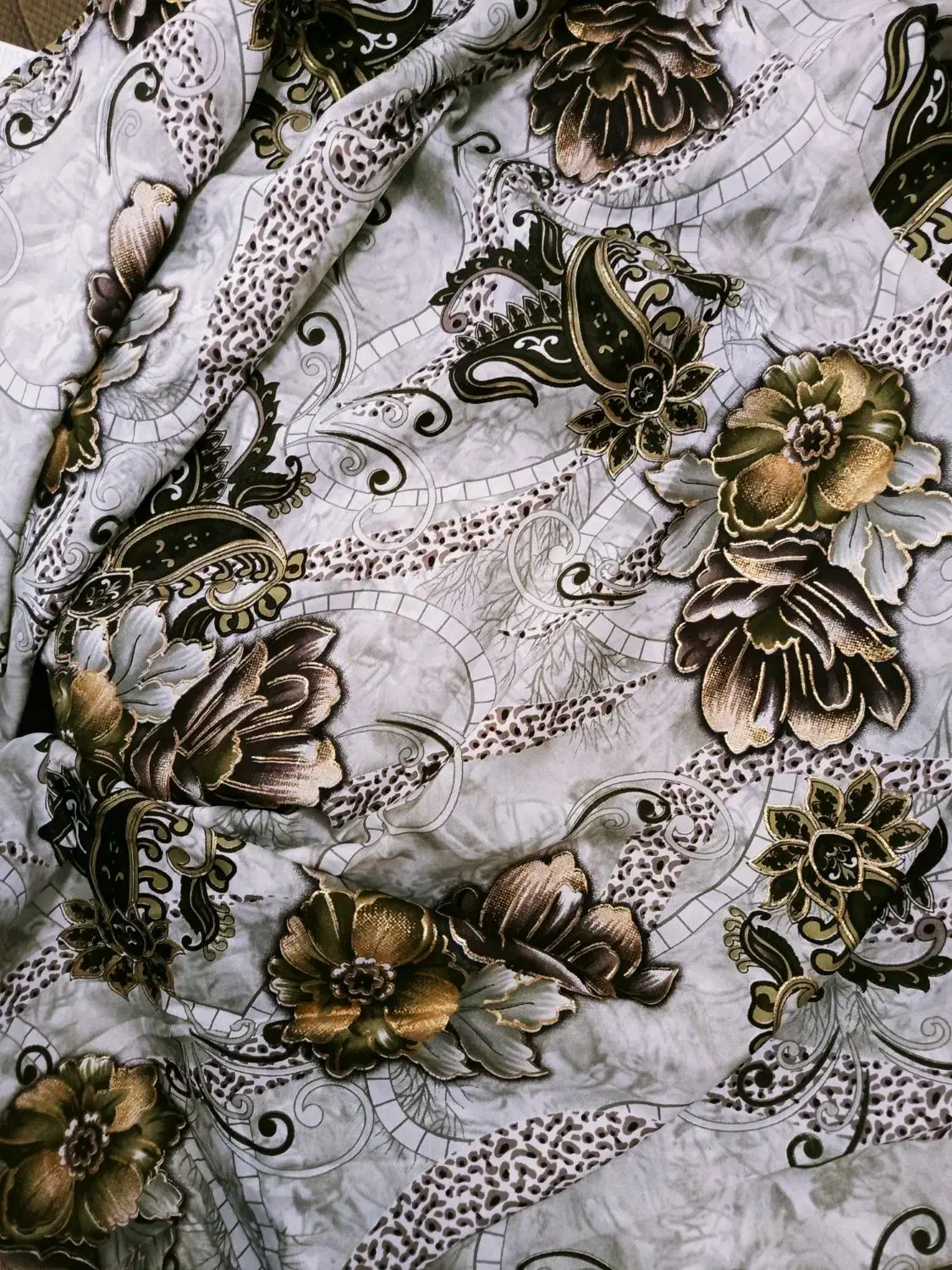 چادر نو و دوخته شده|لباس|قرچک, زیبا شهر|دیوار