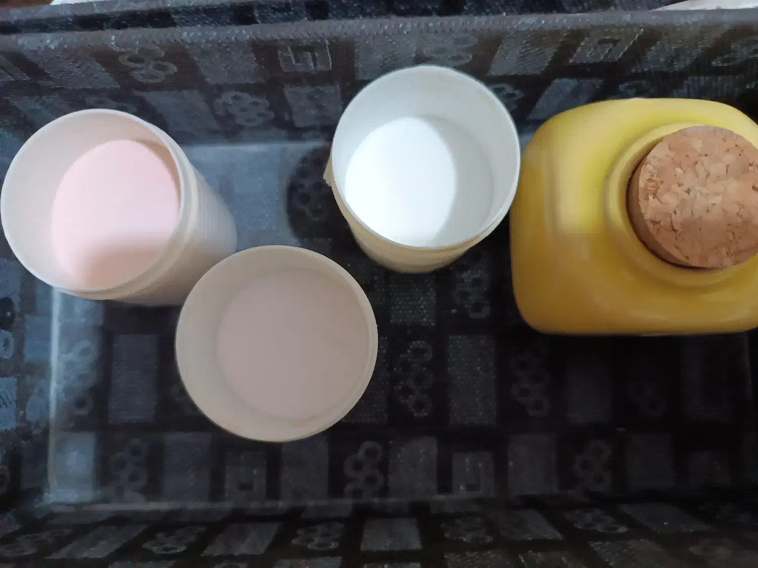 لوازم کاشت ناخن در حد نو|آرایشی، بهداشتی، درمانی|الیگودرز, |دیوار