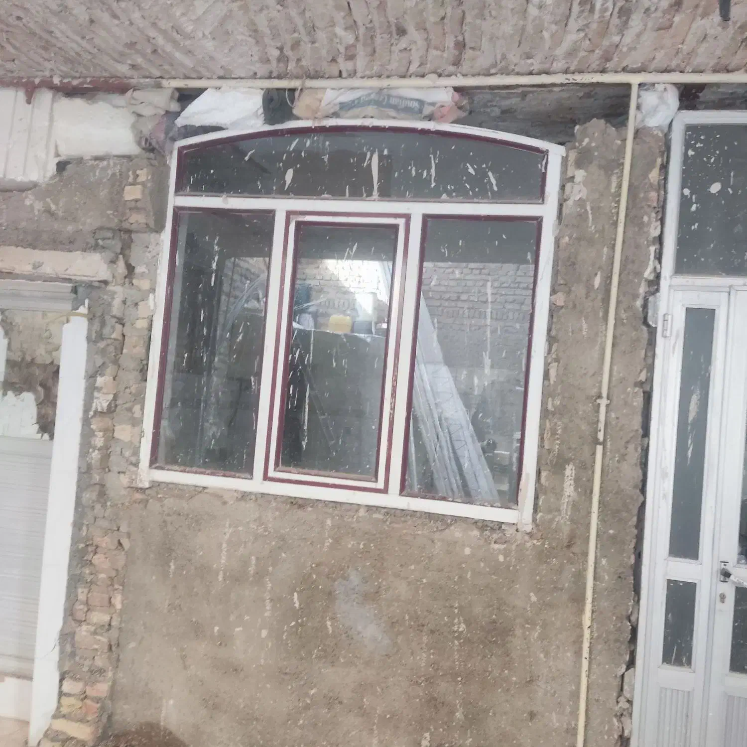 درب وپنجره آلومینیوم|مصالح و تجهیزات ساختمان|تبریز, |دیوار