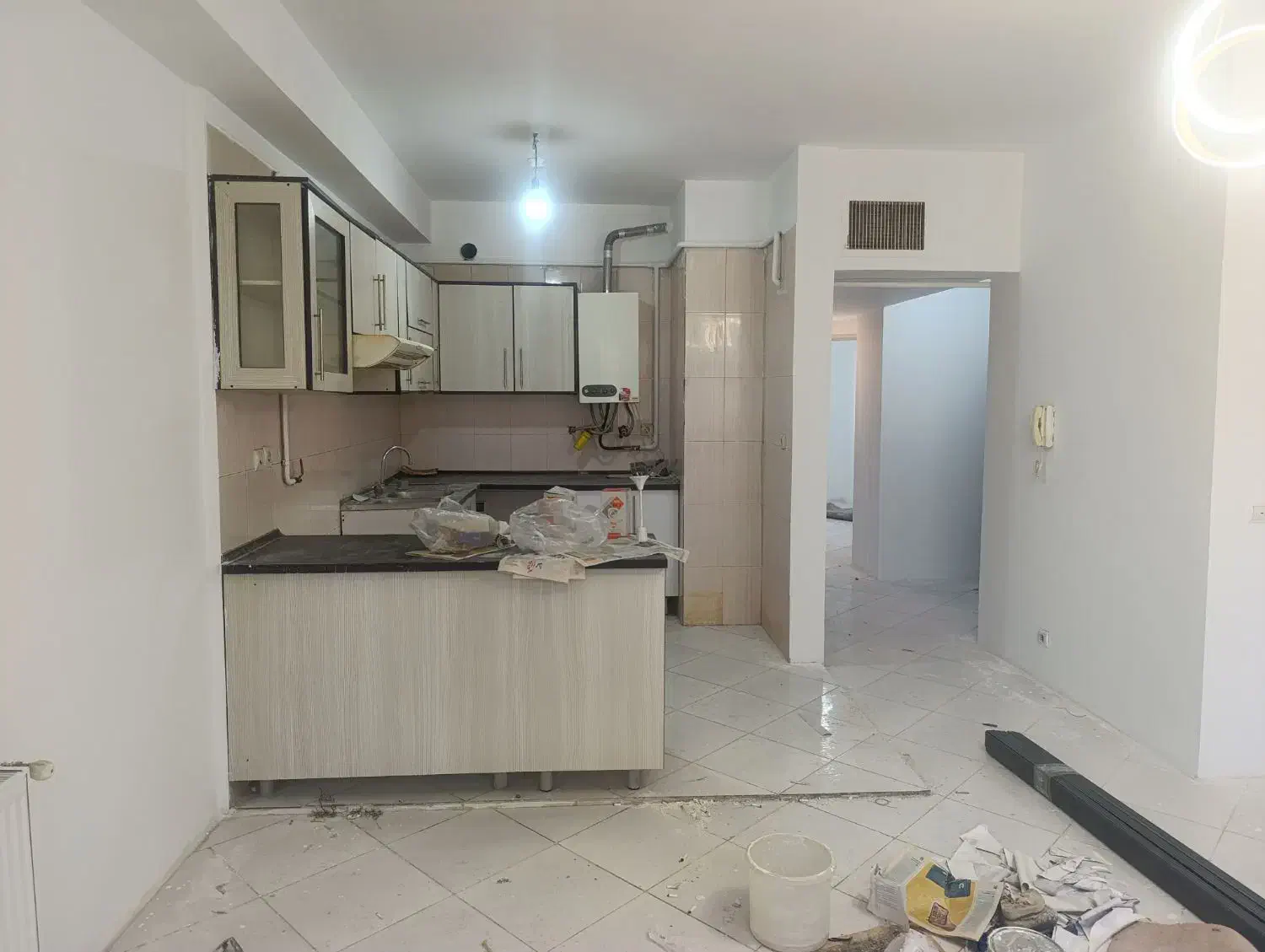 آپارتمان کیانمهر مسکن مهر ابریشم پارکینگ مسقف**|فروش آپارتمان|کرج, کیانمهر|دیوار