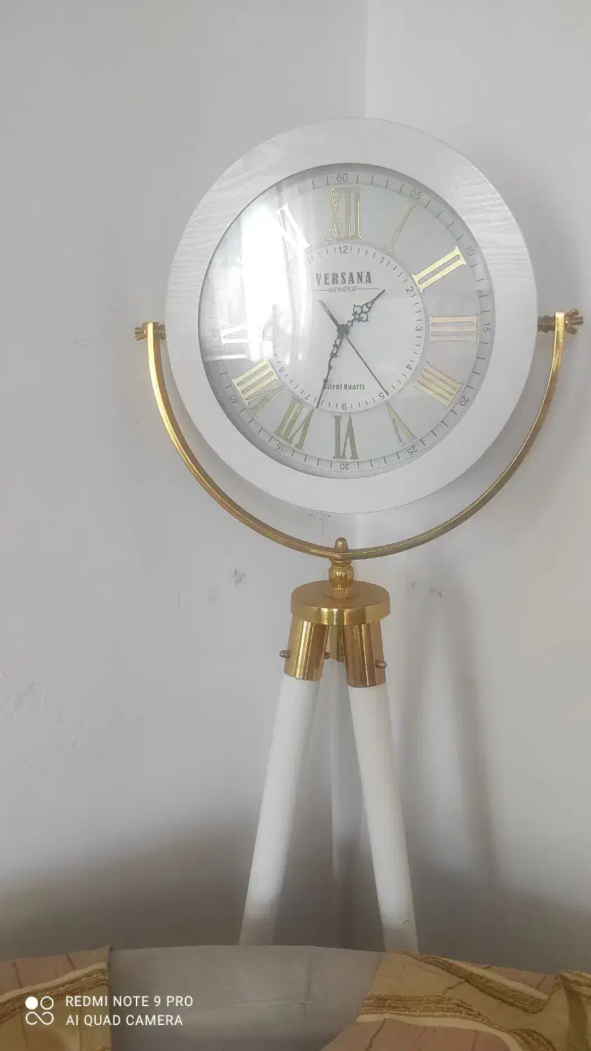 ساعت سه پایه سفید|ساعت دیواری و تزئینی|سنندج, |دیوار