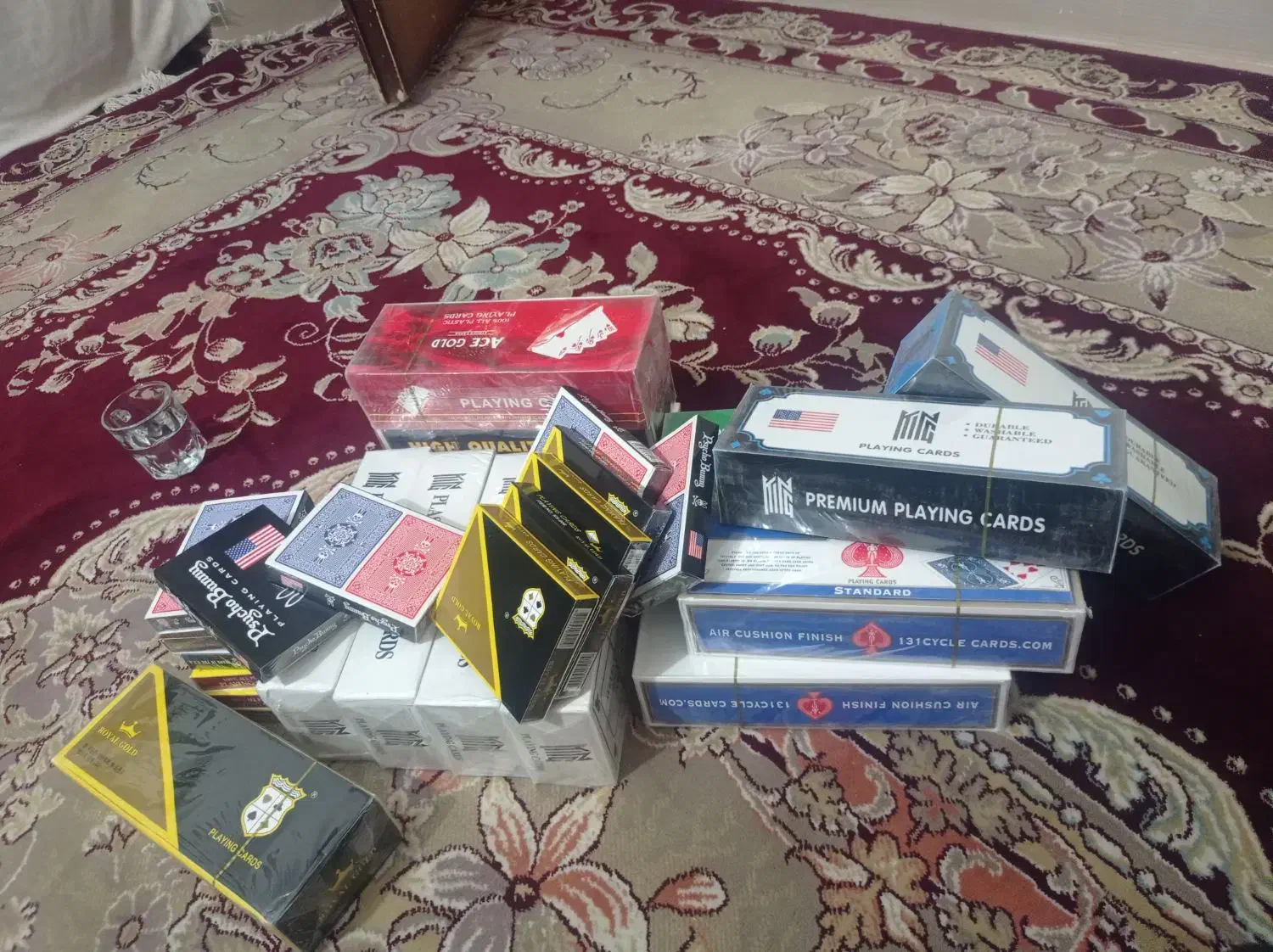 پاسور .ورق.|اسباببازی|خمین, |دیوار