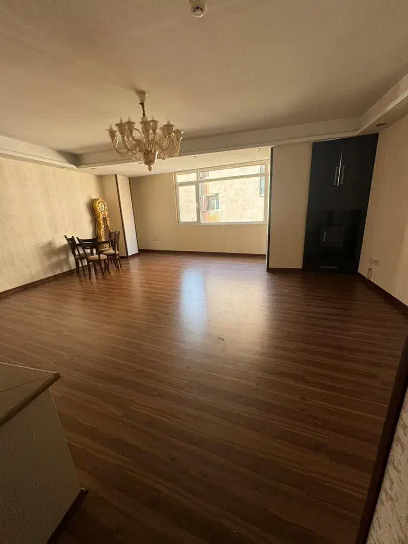 ۱۵۵متر ۳خواب / خوش نقشه / دسترسی عالی