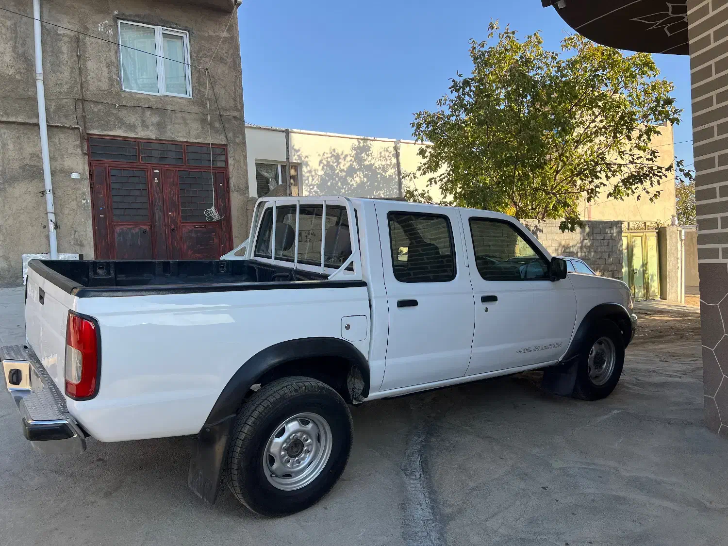 نیسان پیکاپ بیرنگ شخصی|خودرو سواری و وانت|سقز, |دیوار