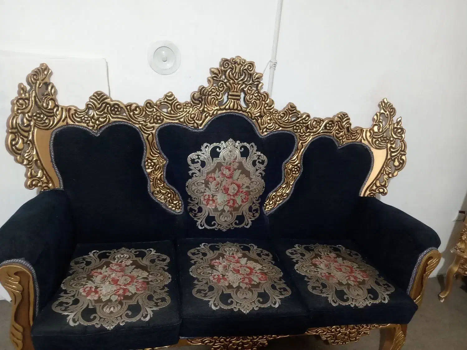 مبلمان سلطنتی|مبلمان خانگی و میز عسلی|مشهد, گاز|دیوار