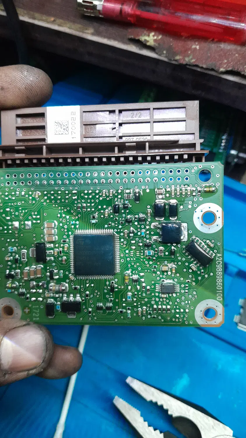 تعمیر ECU\ایربگ\تعریف سوئیچ\برق خودرو در محل|خدمات خودرو و موتورسیکلت|تهران, شهرک المهدی|دیوار