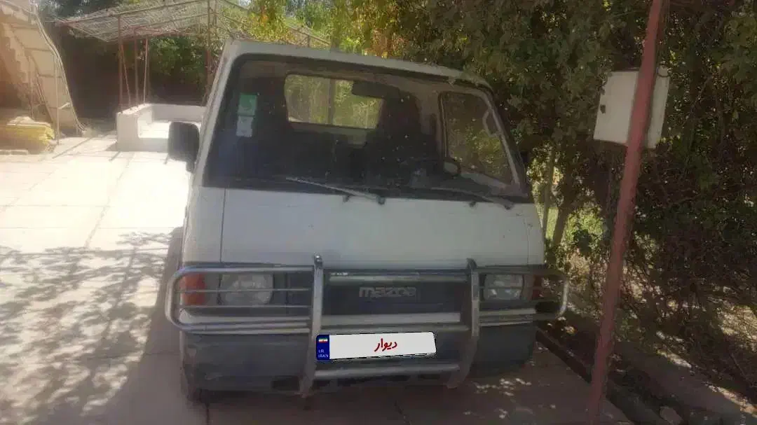 مزدا تایتان ژاپنی|خودرو سواری و وانت|تهران, فلسطین (میدان انقلاب)|دیوار