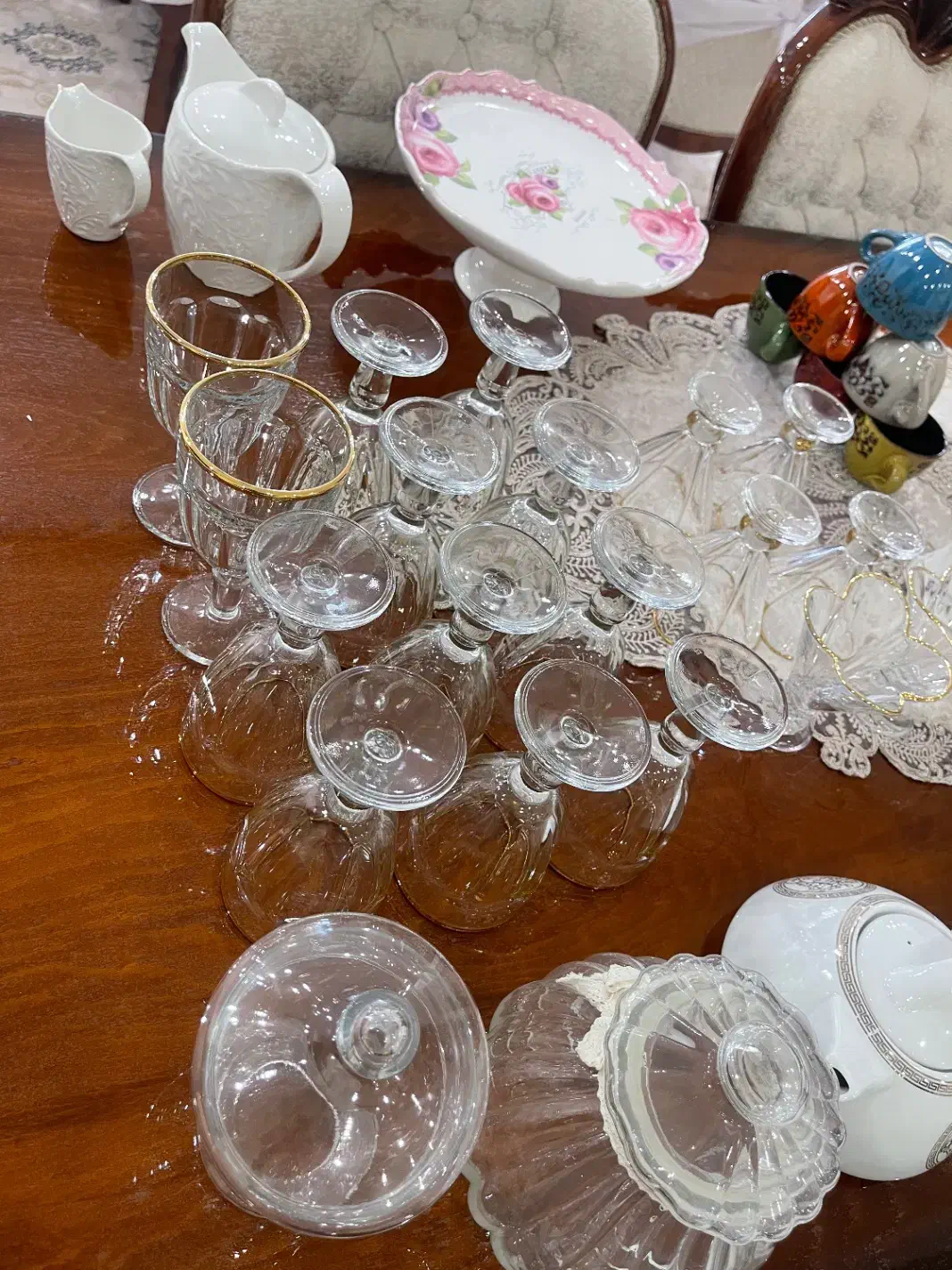 تعدادی لوازم آشپزخانه در حد نو فروش یکجا|ظروف سرو و پذیرایی|یزد, |دیوار