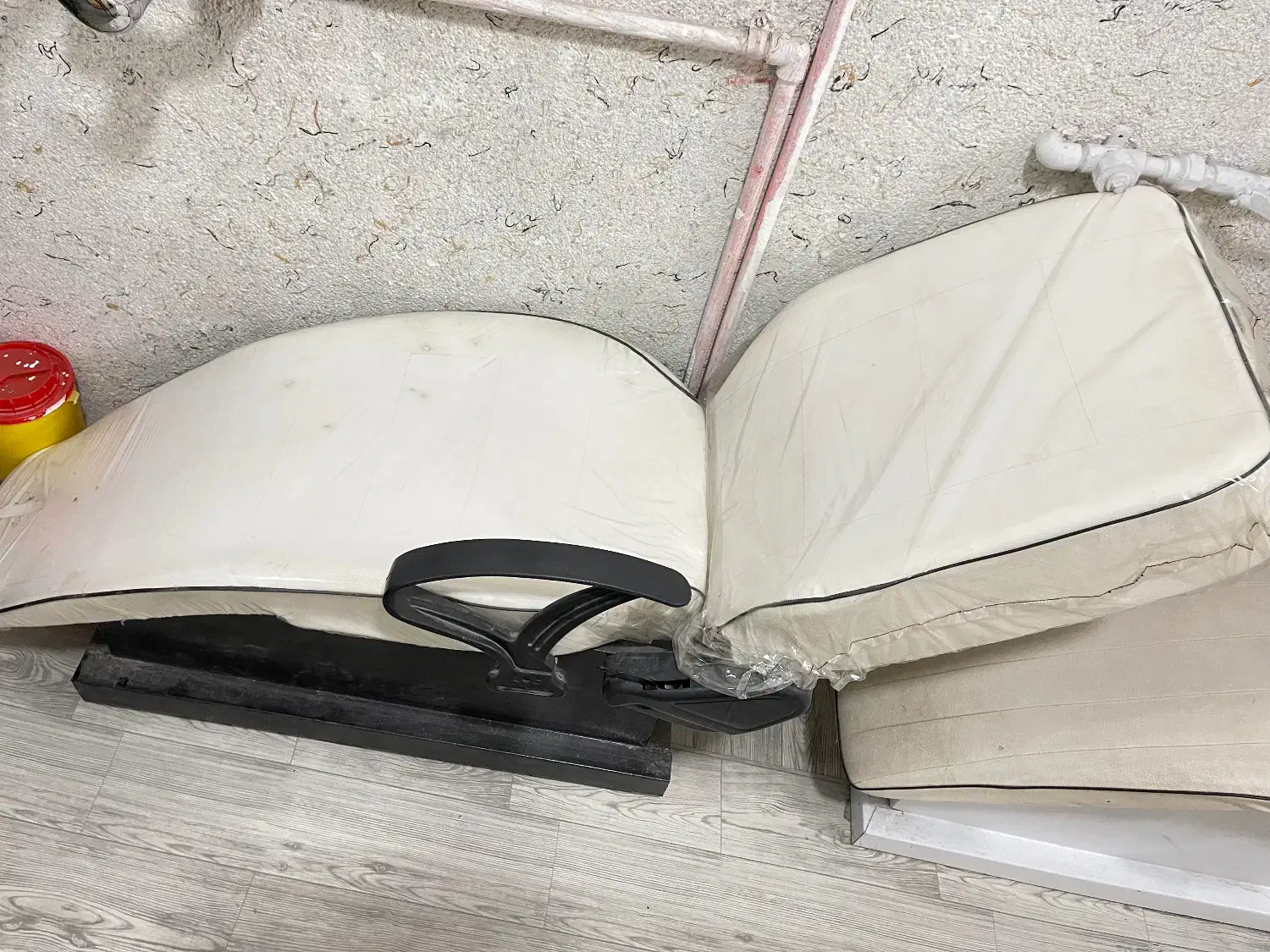 صندلی اصلاح|آرایشگاه و سالنهای زیبایی|خرمآباد, |دیوار