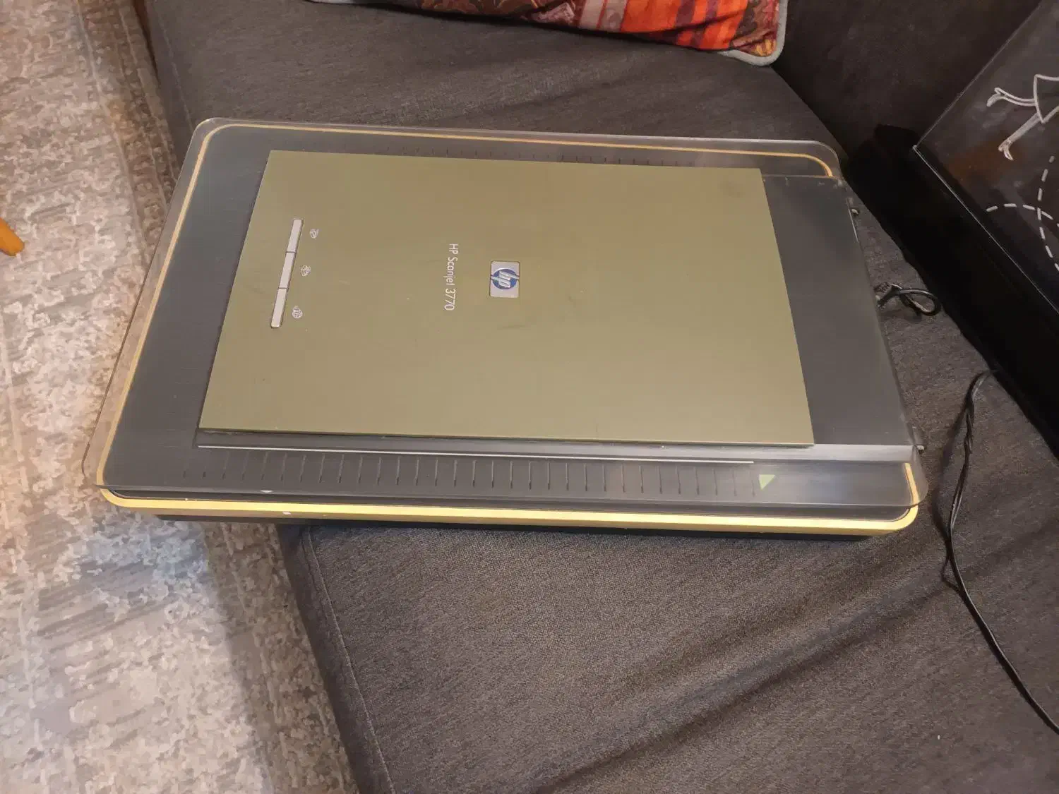 چند تیکه وسیله هست گلدان|پرینتر، اسکنر، کپی، فکس|تهران, امیریه|دیوار