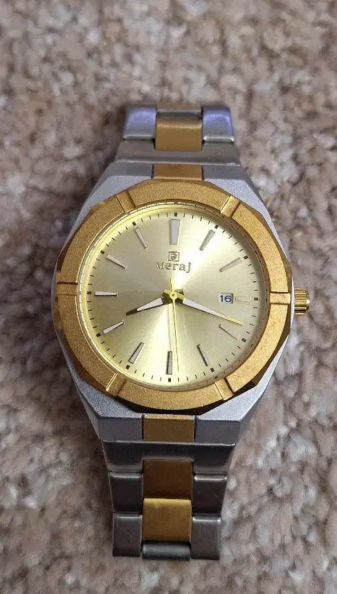 ساعت مچی / معراج و کپی رولکس|ساعت|قم, صفائیه|دیوار