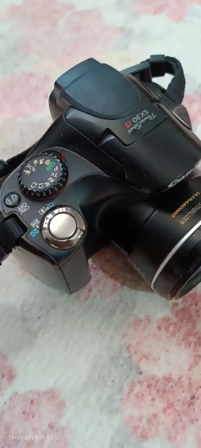 دو عدد دوربین  فروشی|دوربین عکاسی و فیلم‌برداری|آشخانه, |دیوار