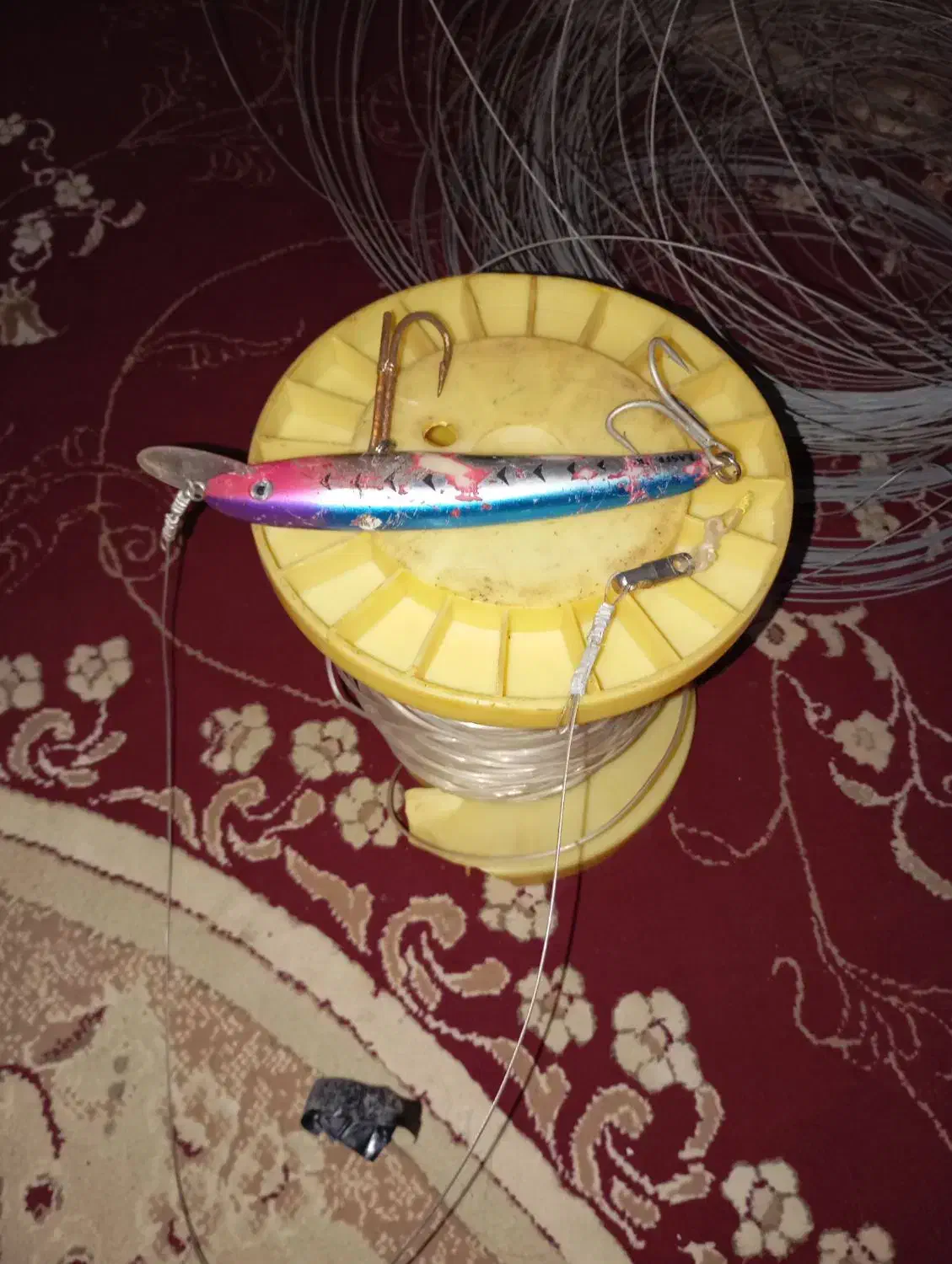 زانه با خیط وسیم|ماهیگیری|چغادک, |دیوار