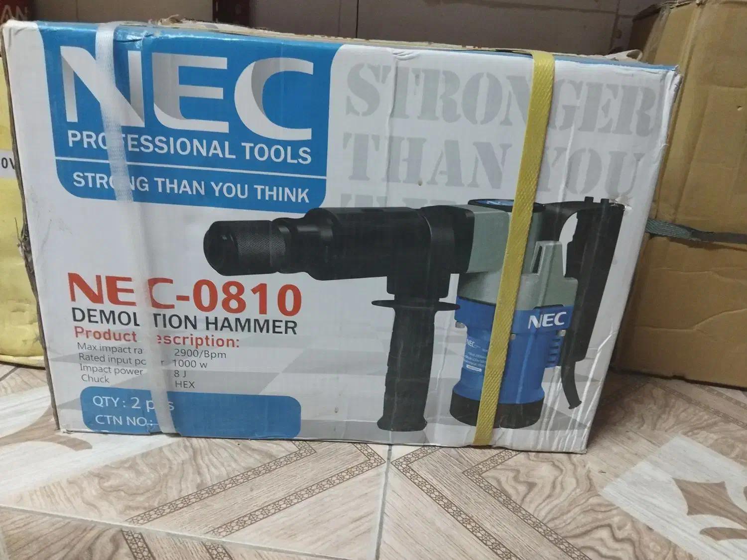 چکش تخریب ۸۱۰|ماشینآلات صنعتی|اصفهان, باغ فدک|دیوار