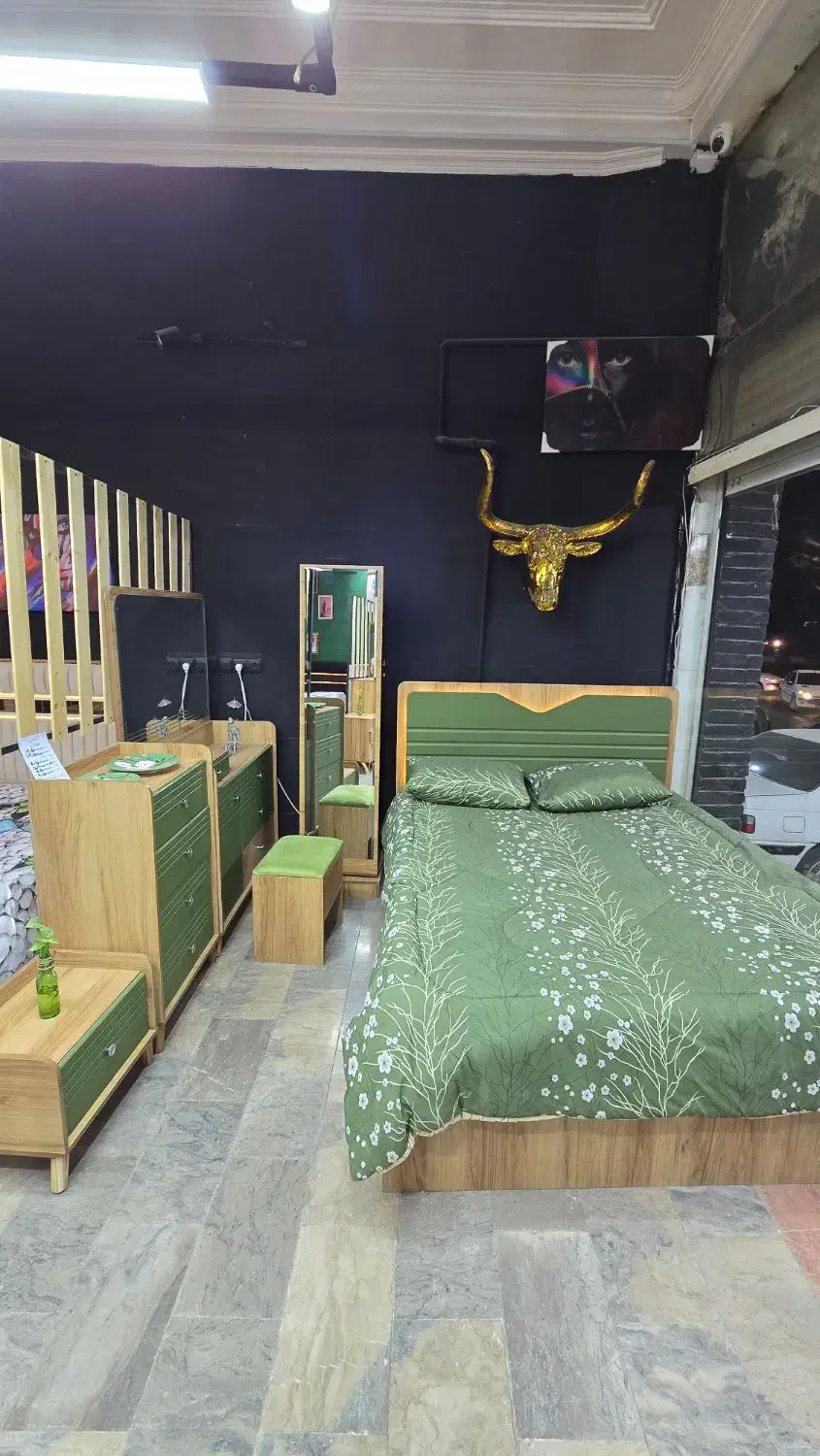 سرویس خواب گیلدا شرکتی|تخت و سرویس خواب|هشتگرد, شهرک بعثت|دیوار