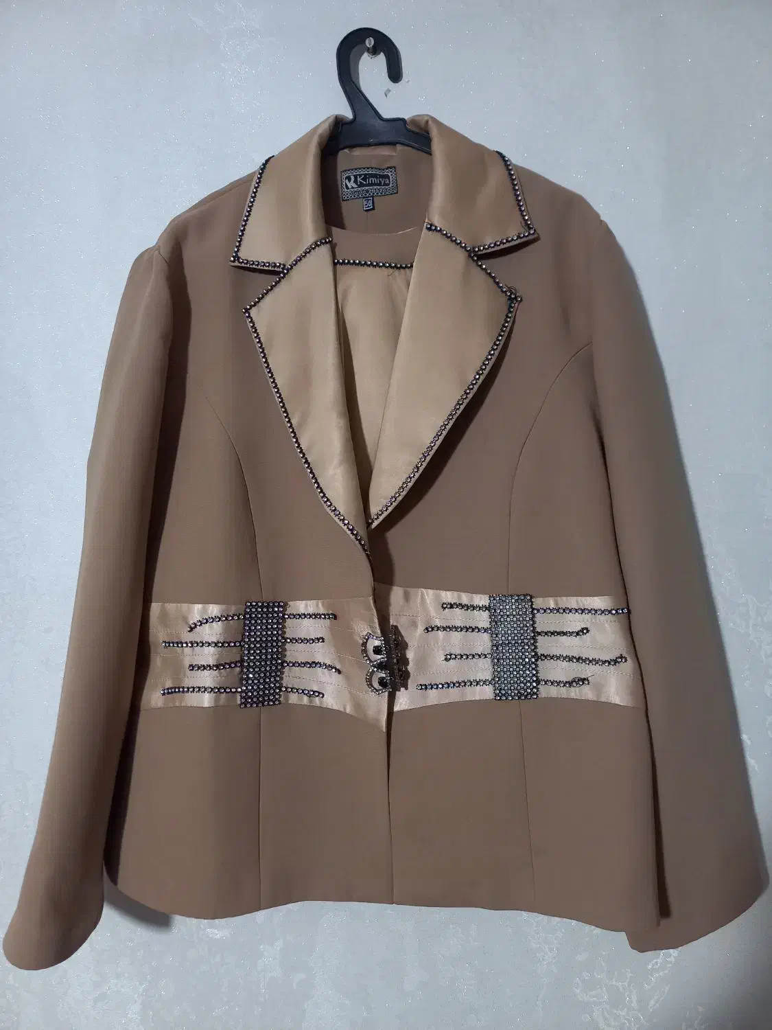 کت دامن مجلسی|لباس|قزوین, |دیوار