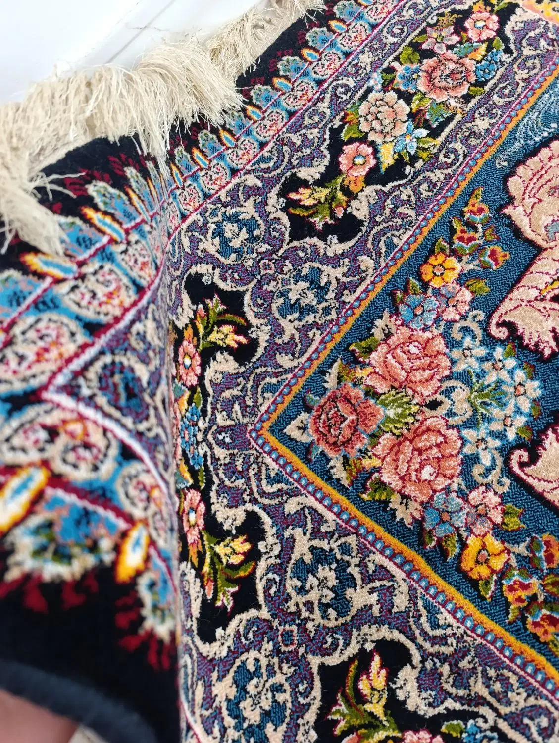 یک تخته دوازده متر پا نخورده|فرش|کرمانشاه, |دیوار