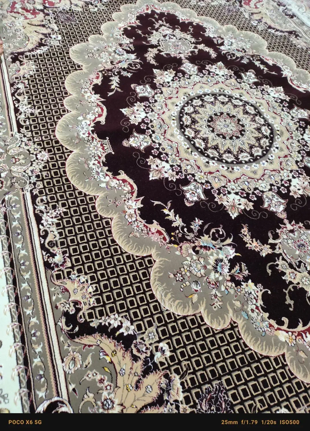 قالی نوه یک جوفت|فرش|الشتر, |دیوار