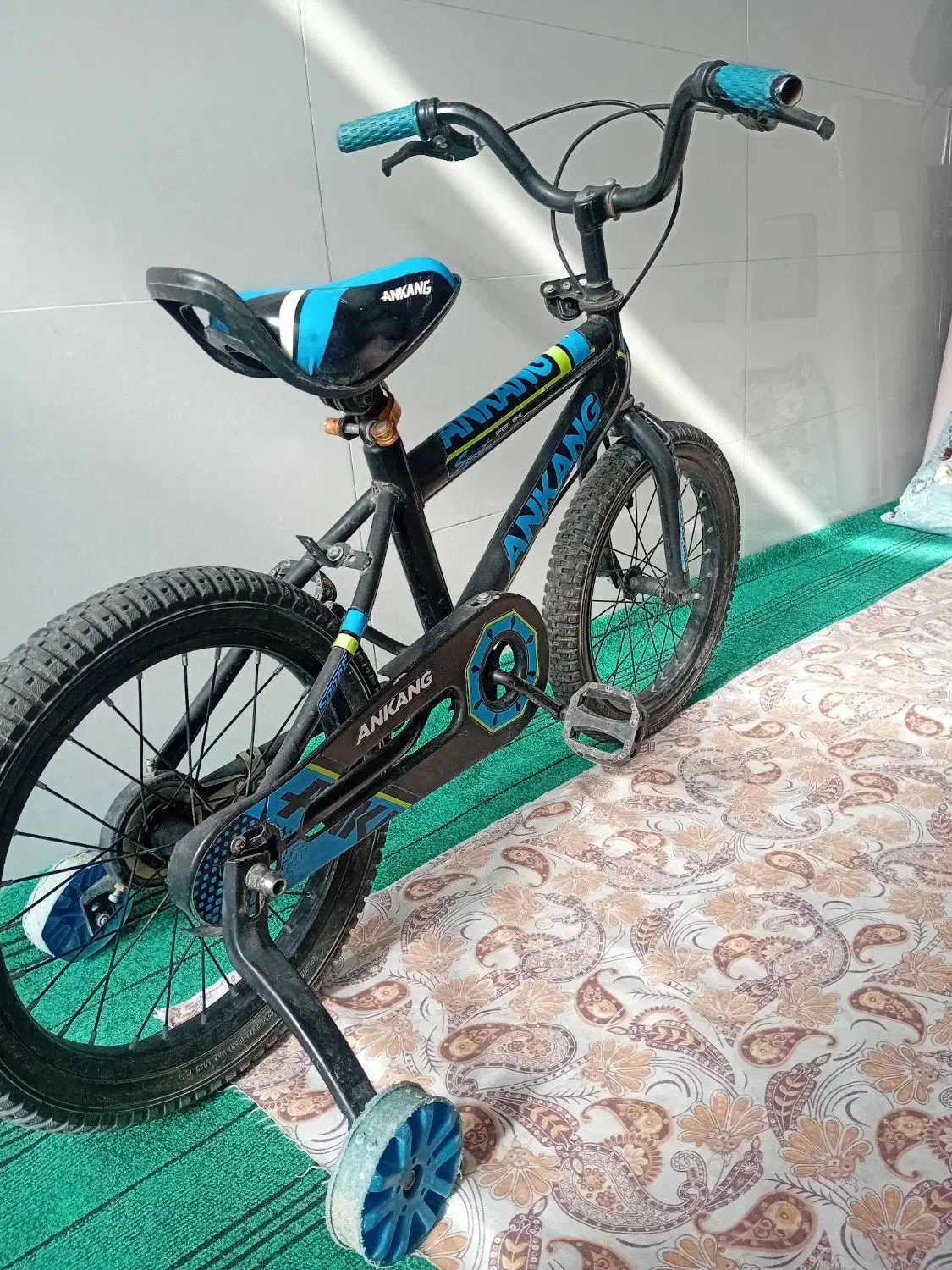 دوچرخه ی زیبا می باشد|دوچرخه، اسکیت، اسکوتر|پیرانشهر, |دیوار