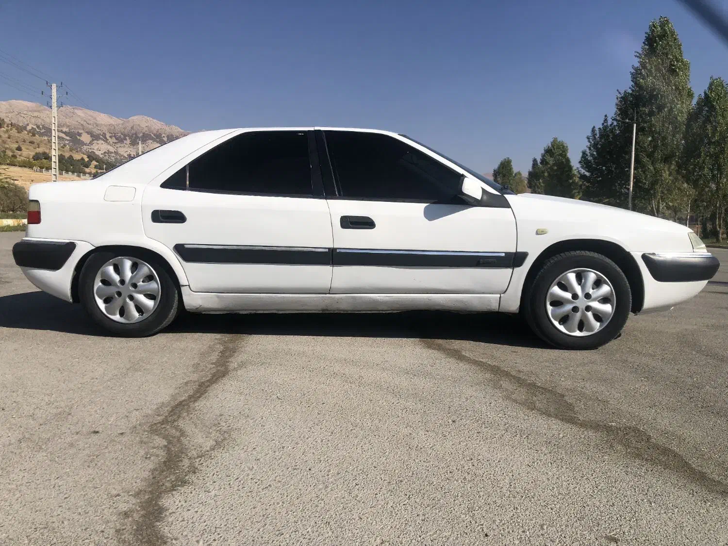 زانتیا سفید|خودرو سواری و وانت|یاسوج, |دیوار