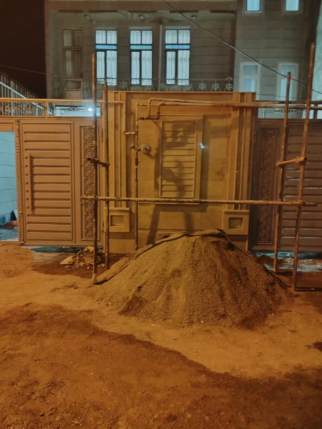 شاگرد سنگ کار|استخدام معماری، عمران و ساختمانی|کنگاور, |دیوار