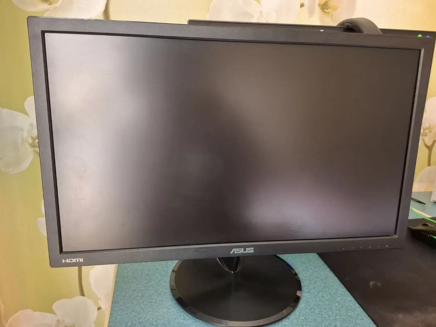 مانیتور ASUS VP228  بدون خط و خش|قطعات و لوازم جانبی رایانه|تهران, المهدی|دیوار