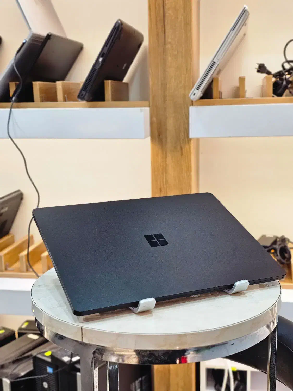 لپتاپ surface laptop3 پردازندهi7 رم16 512گیگ اقساط|رایانه همراه|بوشهر, |دیوار