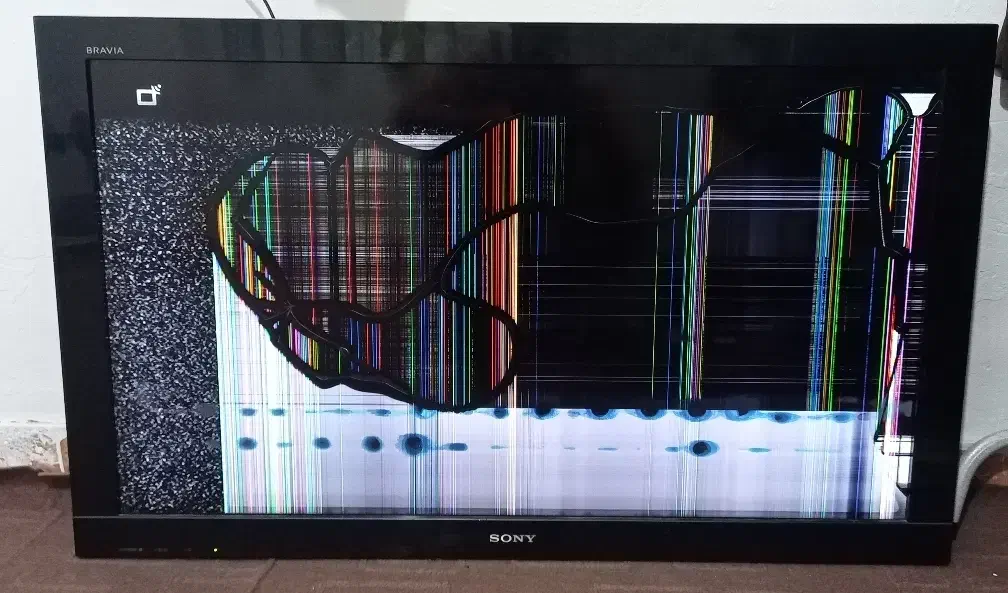 تلویزیون LED 43 اینچ نیازمند تعمیر|تلویزیون و پروژکتور|نیشابور, پاستور|دیوار