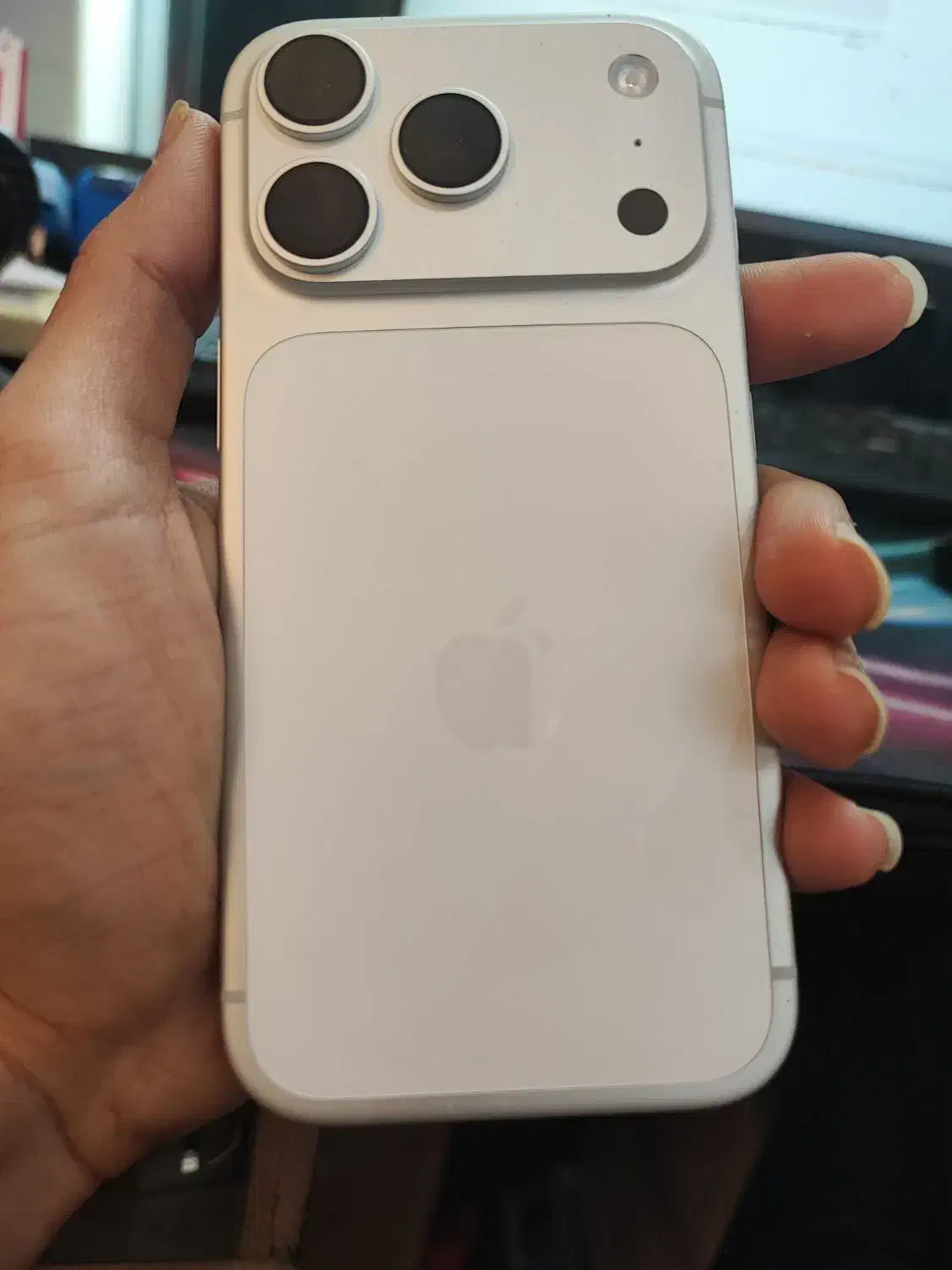 17 pro|موبایل|بندرعباس, |دیوار