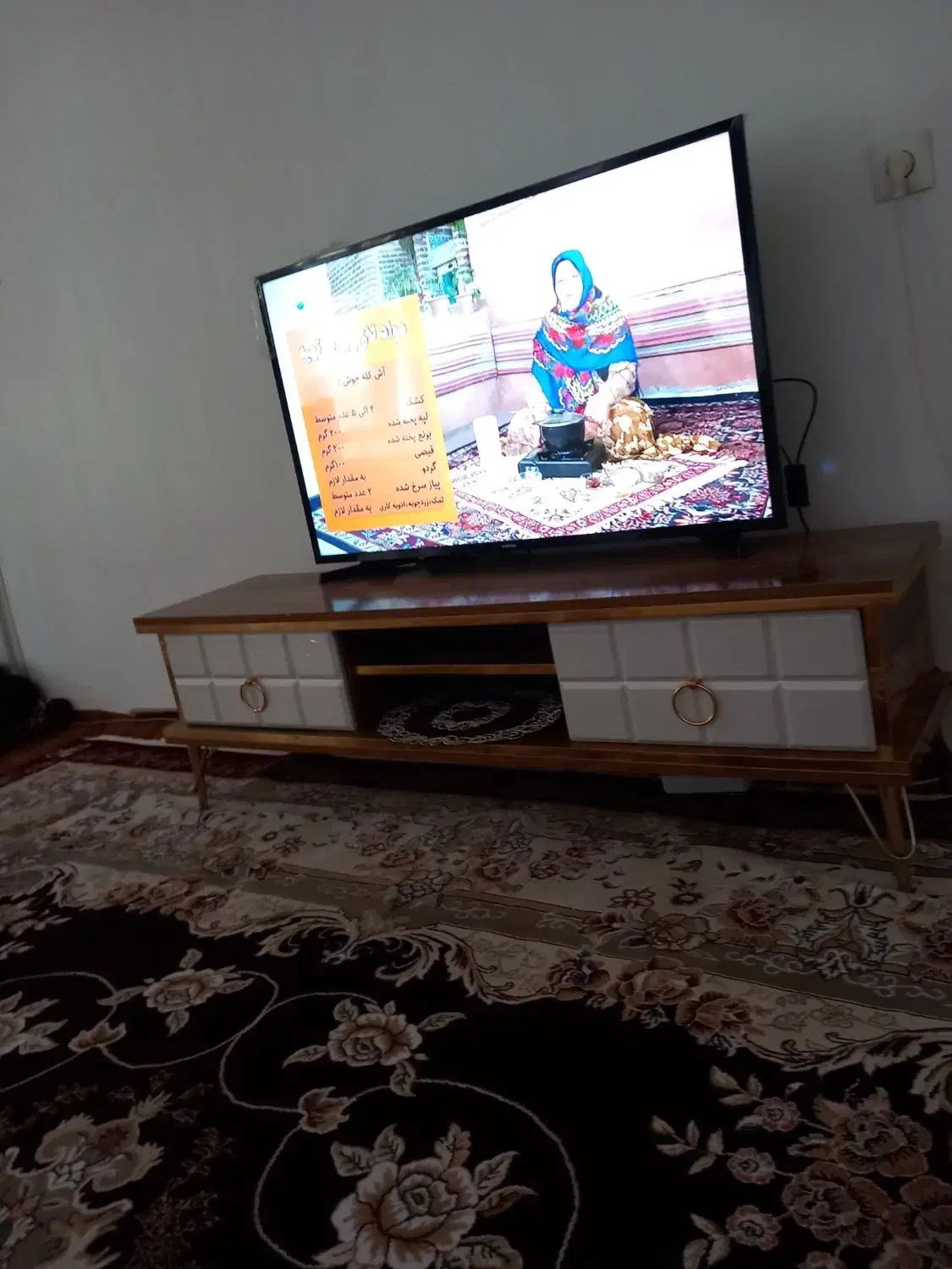 میزتلویزیون|میز تلویزیون|مشگین شهر, |دیوار