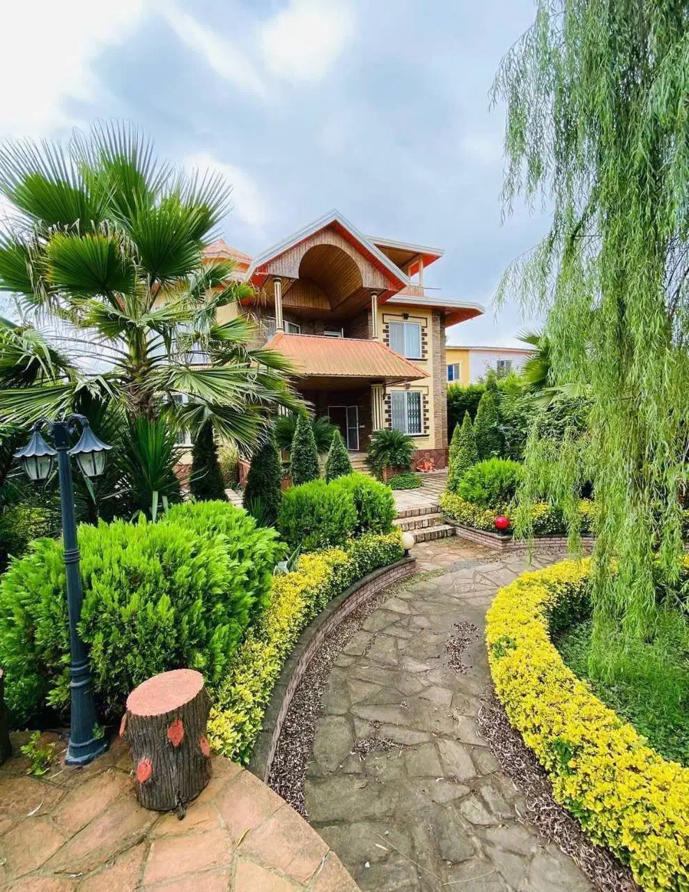 *با یه تیر دونشون بزن* ویلارو بخر باغم مال تو میشه|فروش خانه و ویلا|چمستان, |دیوار