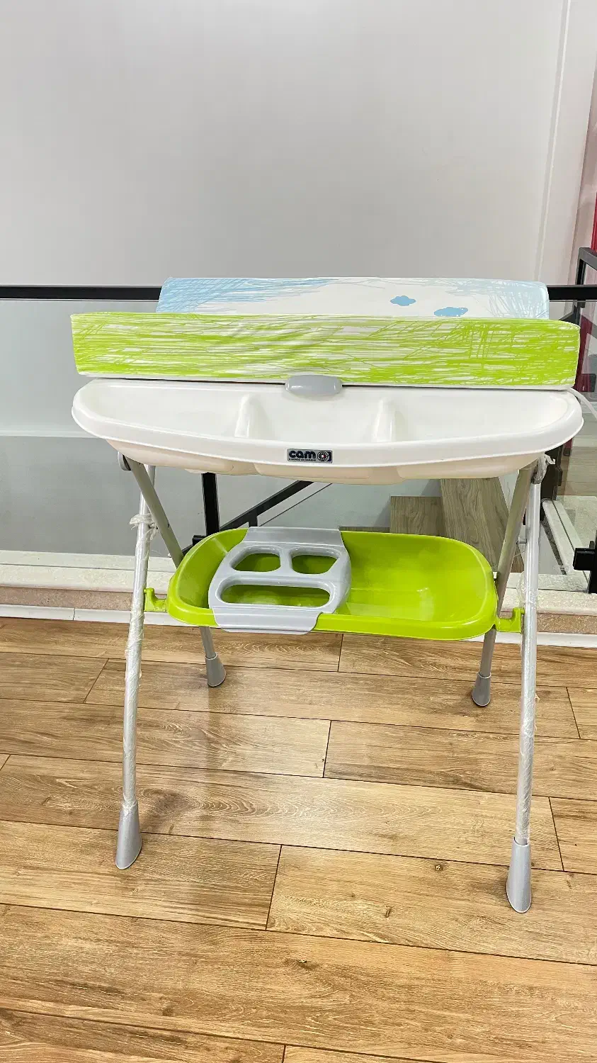 تشک تعویض ‌پایه دار همراه باوان،‌مارک‌camایتالیا|اسباب و اثاث بچه|رشت, بلوار گیلان|دیوار