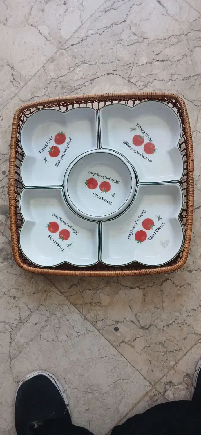 ظروفهای گوجه ای بسیار زیبا|ظروف سرو و پذیرایی|اردبیل, |دیوار