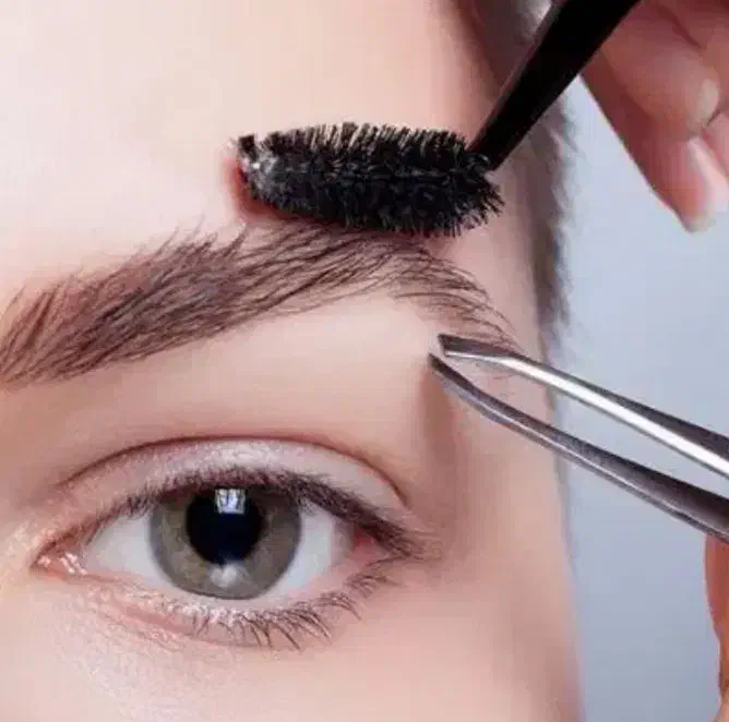 در همه لاین ها صندلی آرایشگاه واگذار می‌شود|آرایشگاه و سالن‌های زیبایی|کرمانشاه, |دیوار