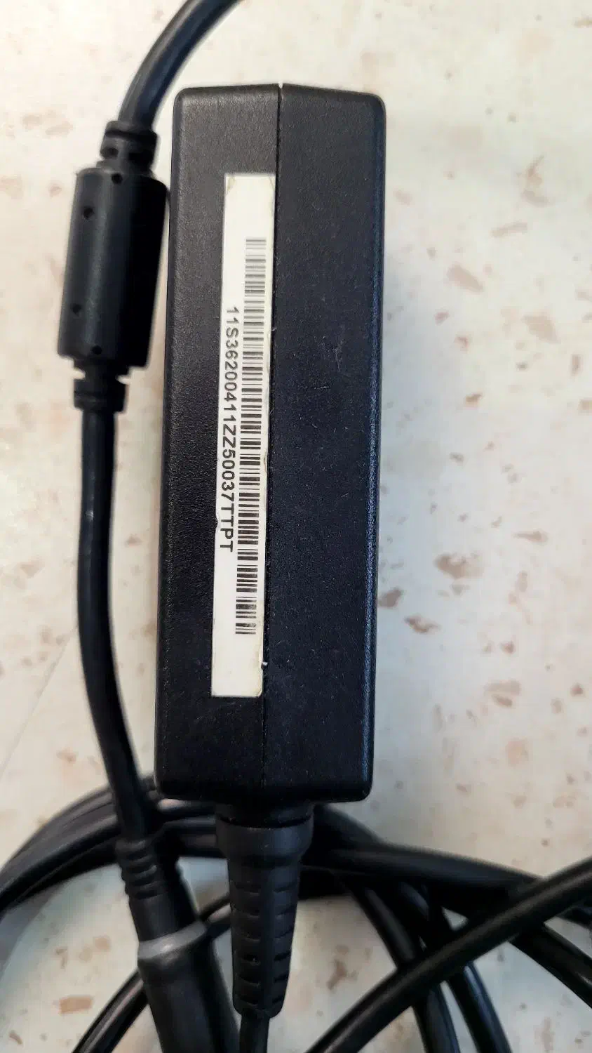 آداپتور اصلی لنوو lenovo|قطعات و لوازم جانبی رایانه|تهران, شاهین|دیوار