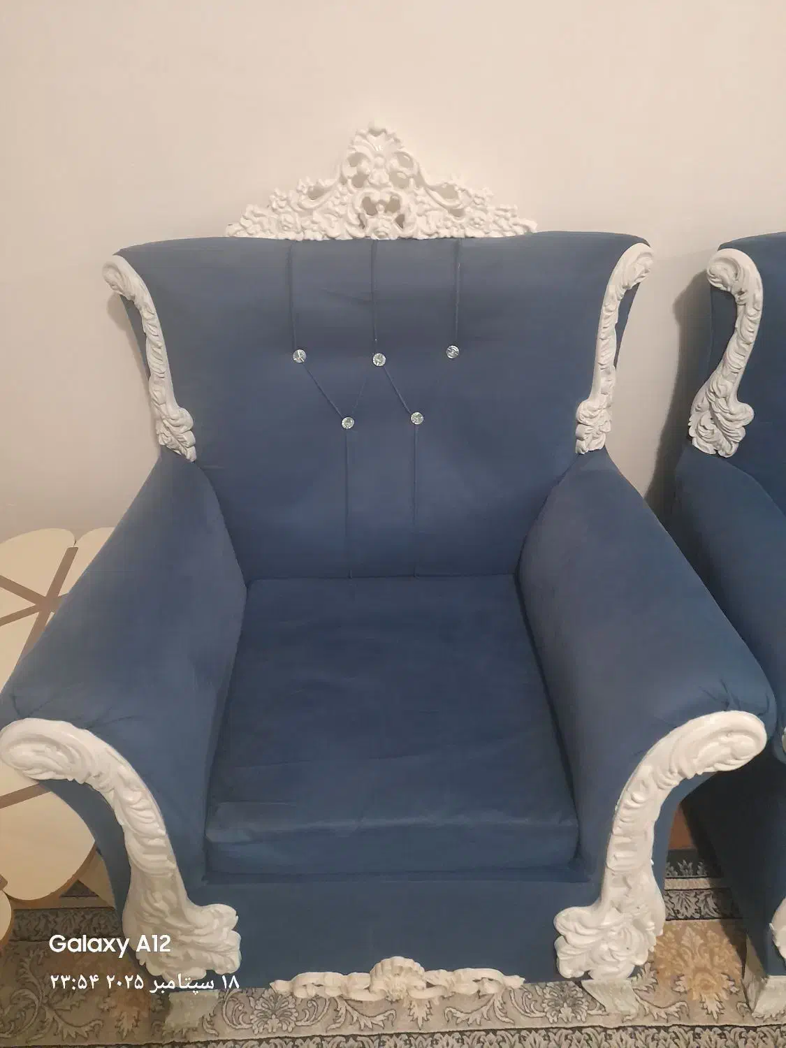 مبل ۷نفره سلطنتی سالم تخفیف ویژه فروش فوری|مبلمان خانگی و میز عسلی|همدان, |دیوار