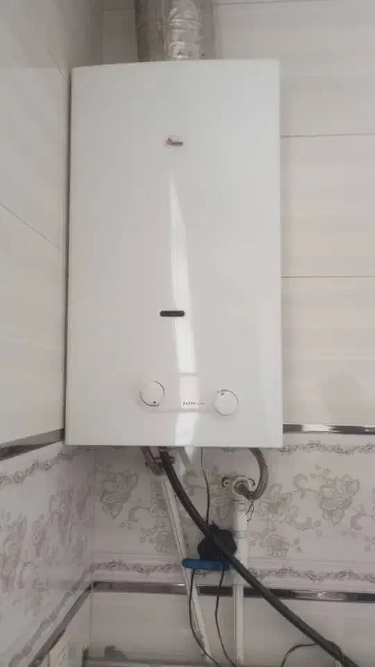 آبگرمکن دیواری بوتان در حد نو|آبگرمکن، پکیج، شوفاژ|اشنویه, |دیوار