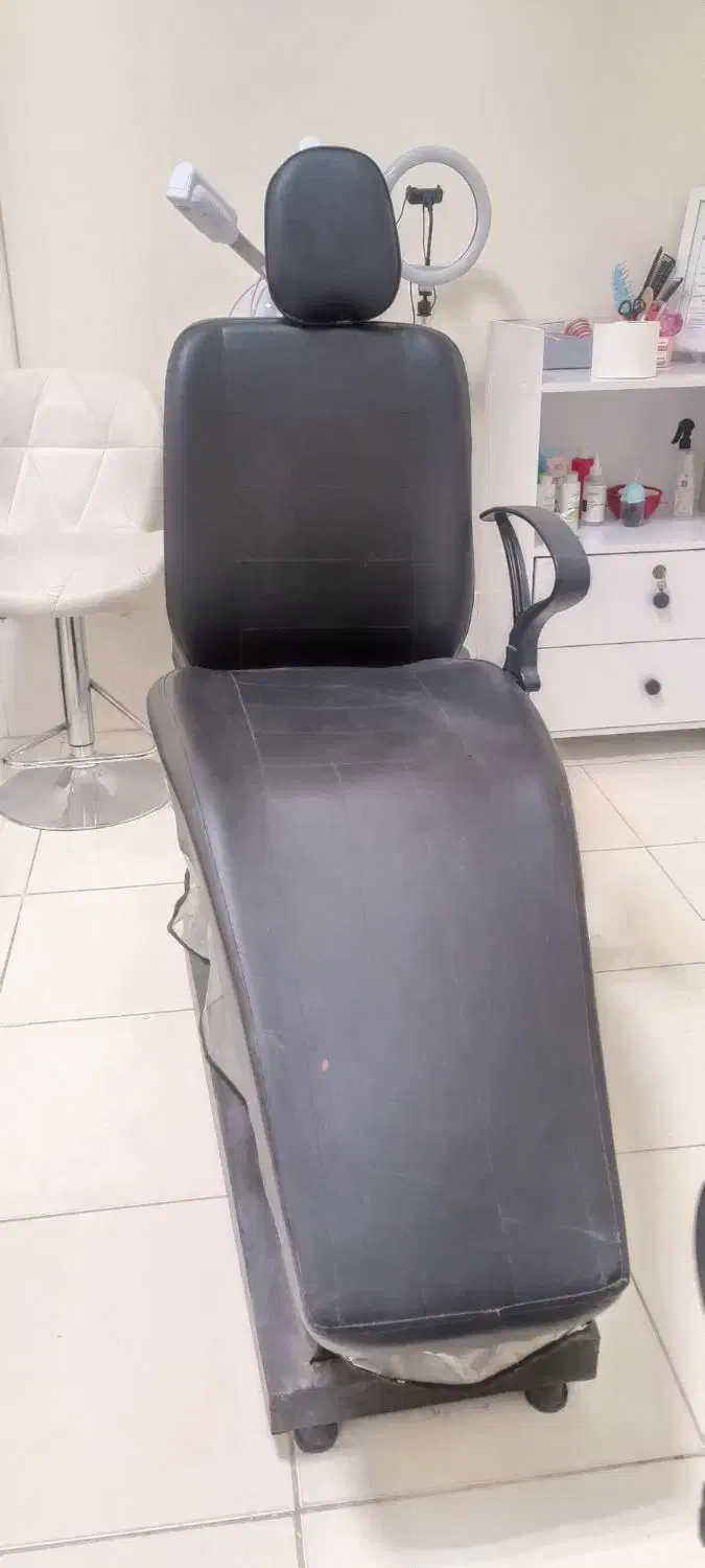 تجهیزات آرایشگاه|آرایشگاه و سالنهای زیبایی|بیرجند, |دیوار