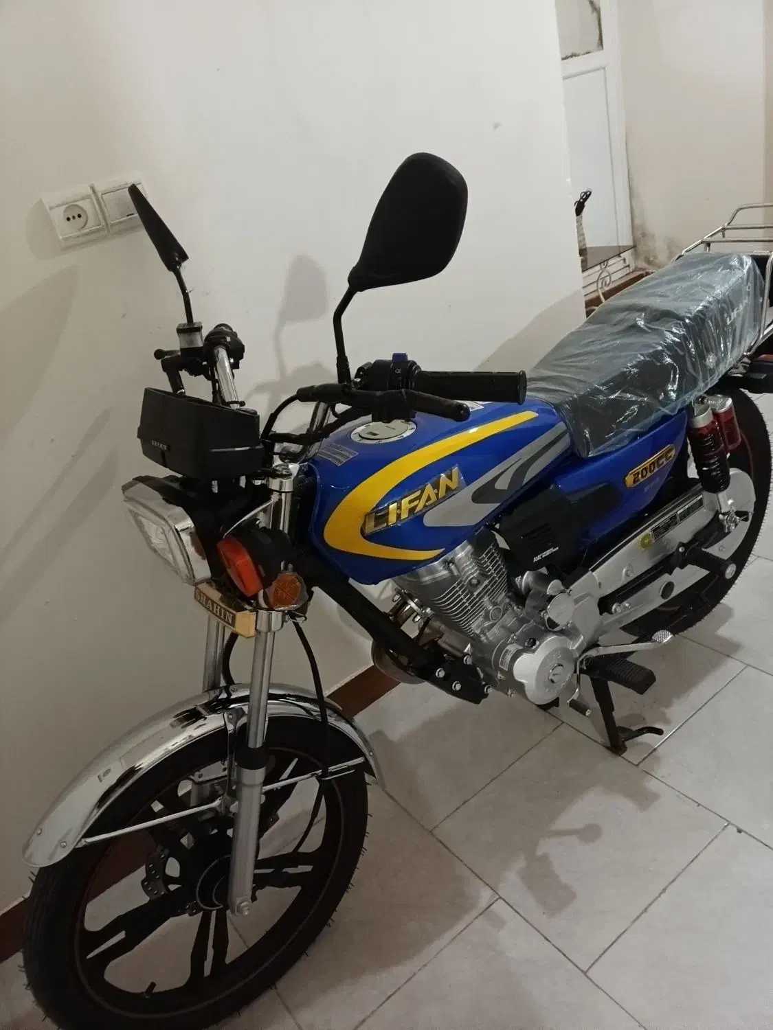 موتور لیفان ۲۰۰|موتورسیکلت|قائمشهر, |دیوار
