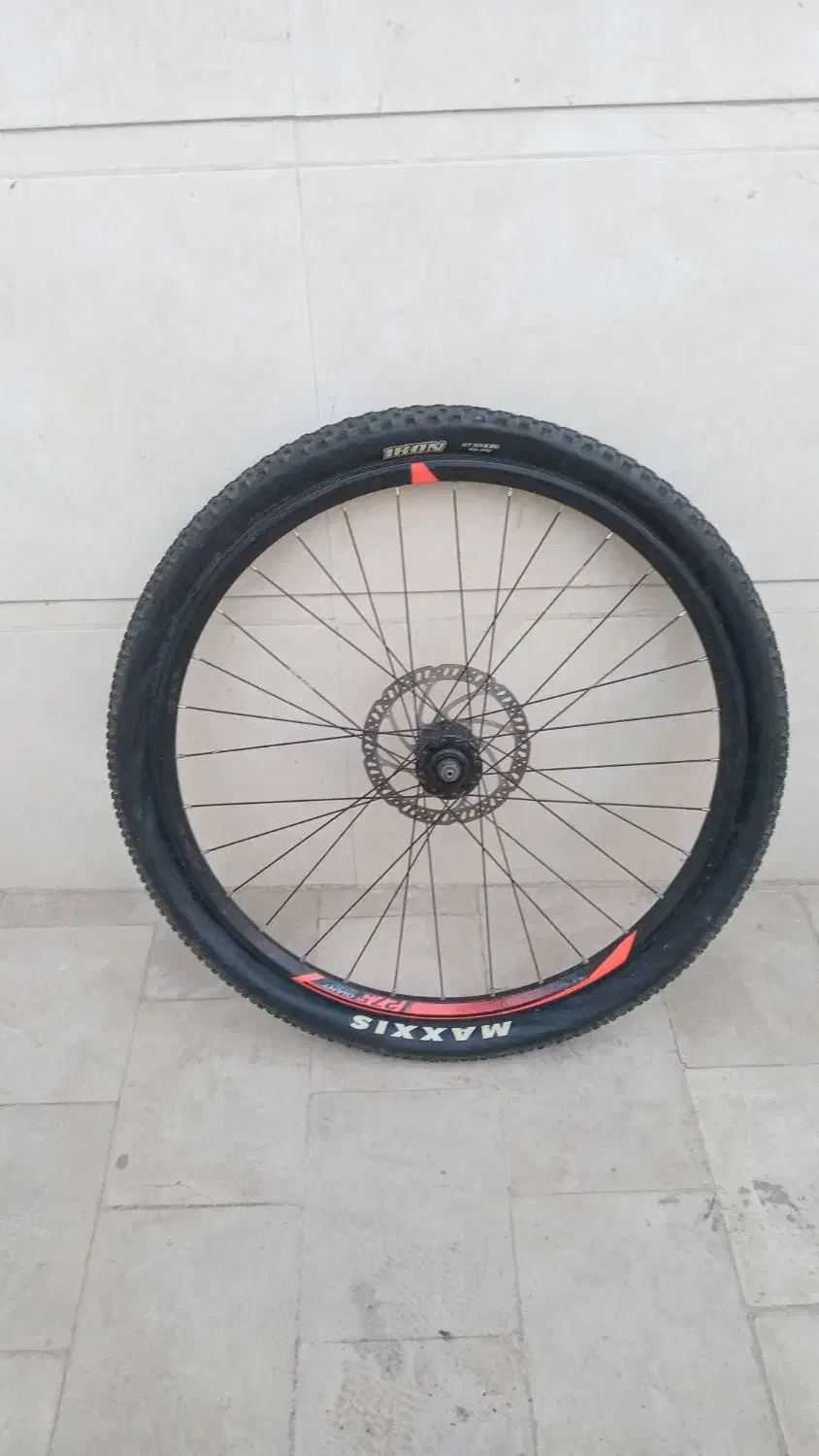 رینگ و لاستیک|دوچرخه، اسکیت، اسکوتر|برزک, |دیوار