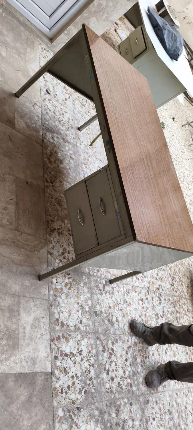 میز تر و تمیز|میز تحریر و کامپیوتر|بوئین زهرا, |دیوار