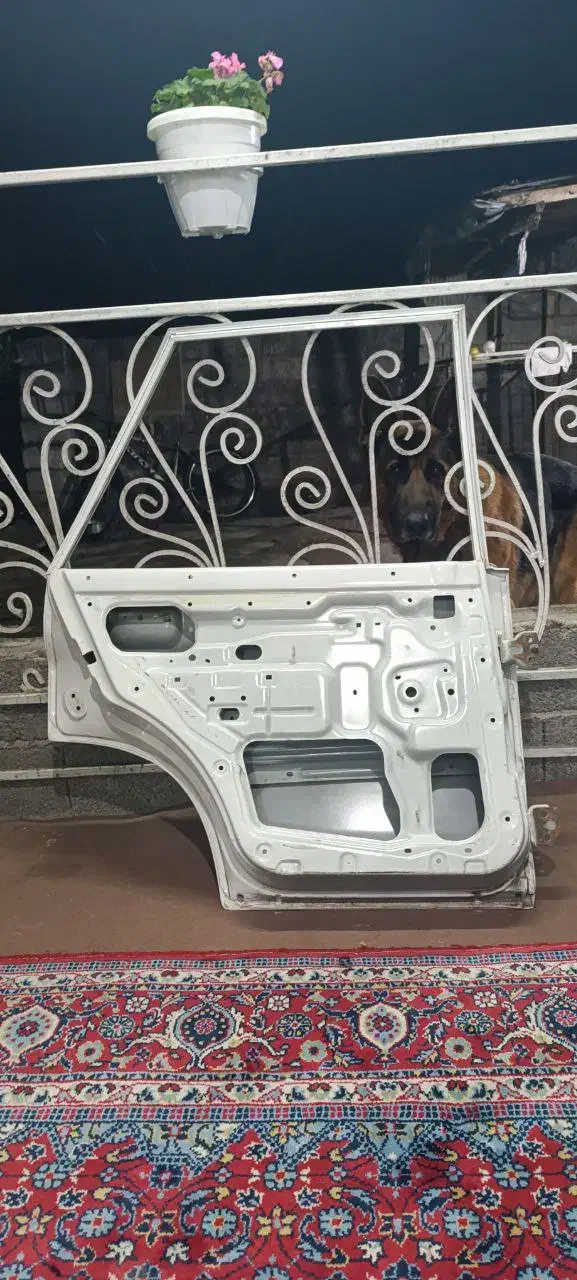 در سمت راننده عقب پراید|قطعات یدکی و لوازم جانبی|املش, |دیوار