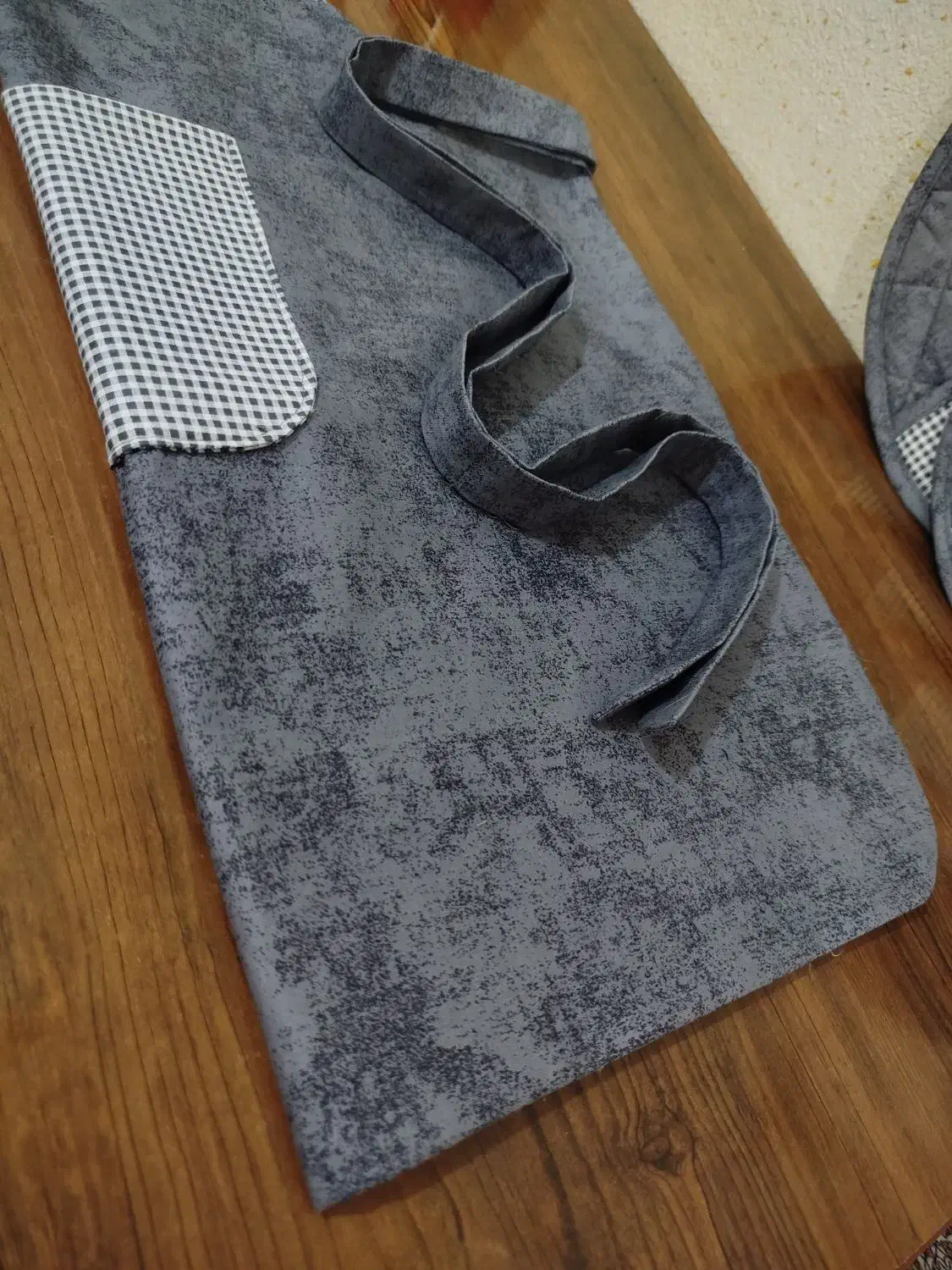 سرویس ده تکه پارچه ای عروس|سفره، حوله، دستمال آشپزخانه|یزد, |دیوار