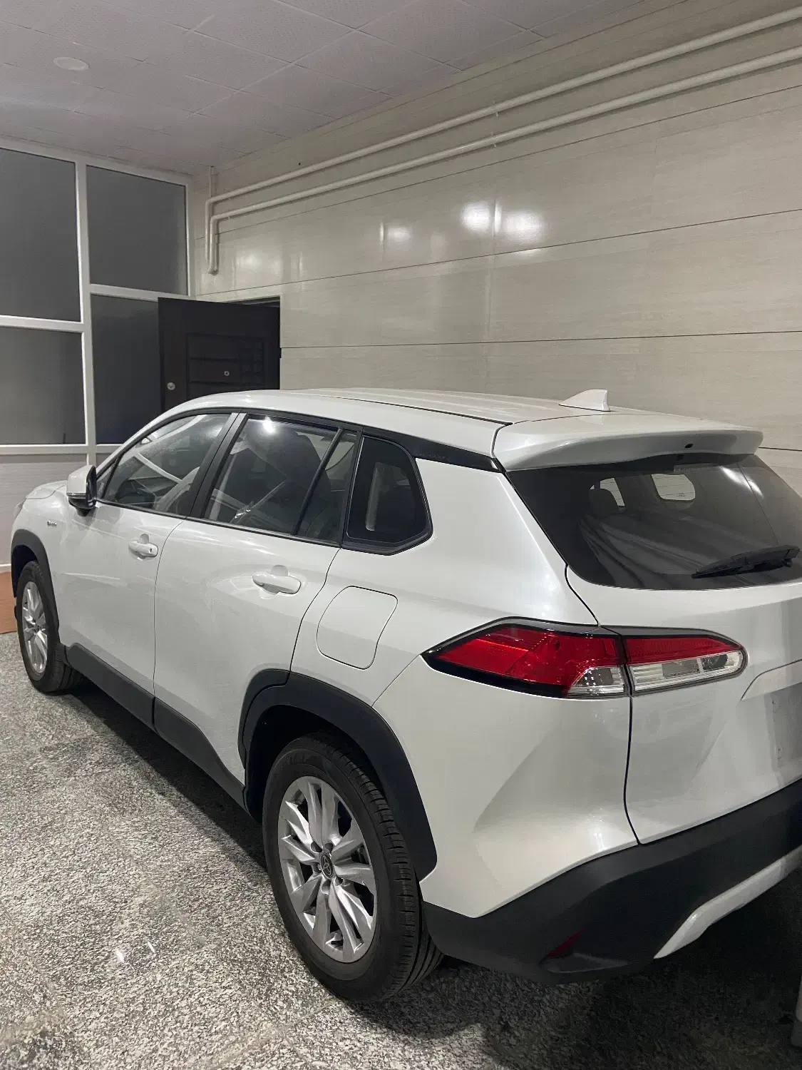 کرولاکراس هیبرید|خودرو سواری و وانت|بهار, |دیوار