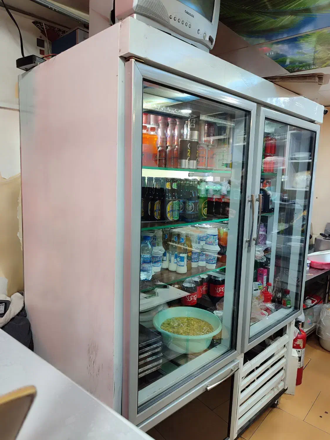 یخچال ایستاده ی ویترینی|کافی‌شاپ و رستوران|تبریز, |دیوار