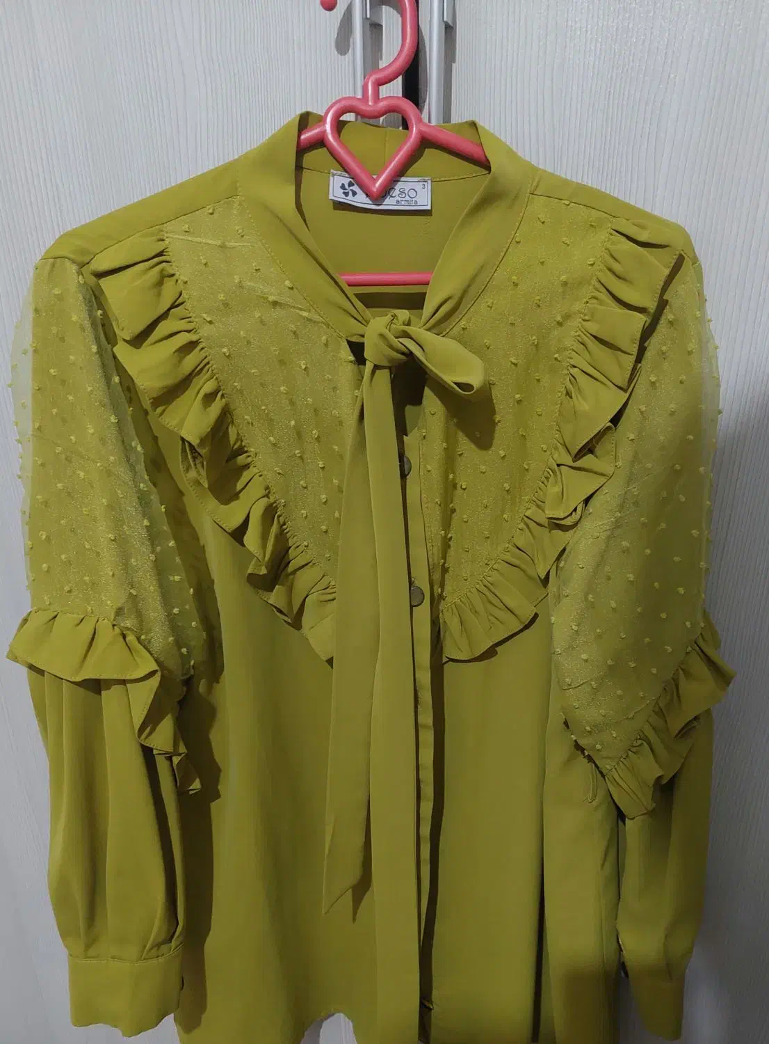 تعدادی شومیز و مانتو مجلسی|لباس|زنجان, |دیوار