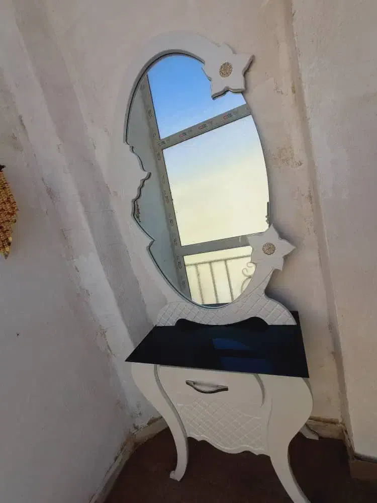 اینه و کنسول|بوفه، ویترین، کنسول|زرند, |دیوار