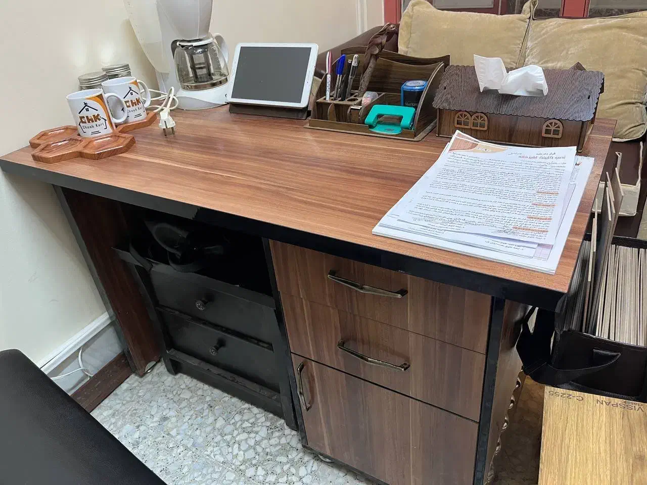 میز کار|دفتر کار|خمینیشهر, |دیوار